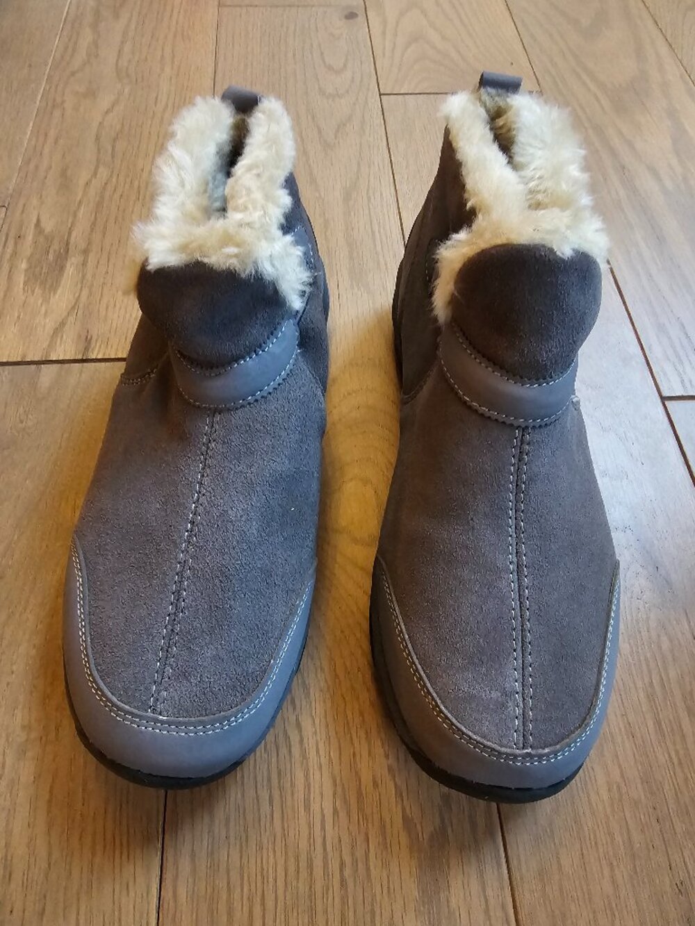 Easy Spirit Gray Suede Comfort Booties – Brand New – Faux Fur Trim